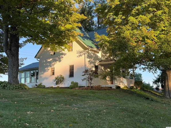 7522 Martinsburg Rd, Mount Vernon, OH 43050