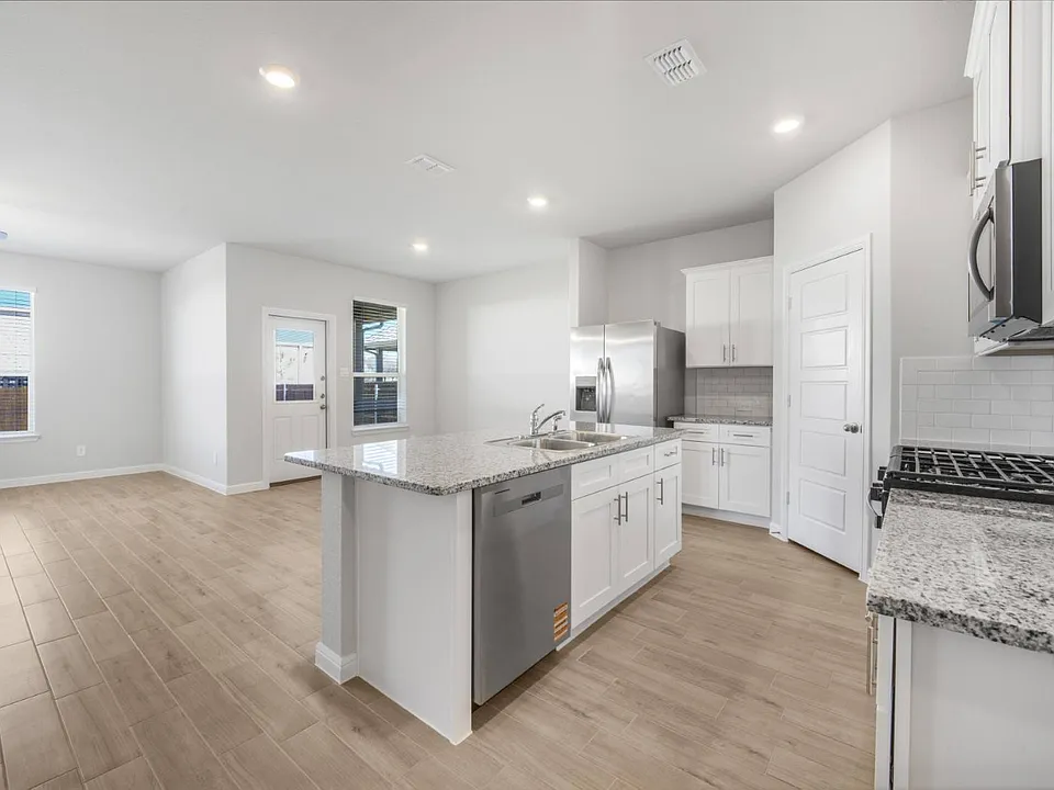 306 Pasque Rd