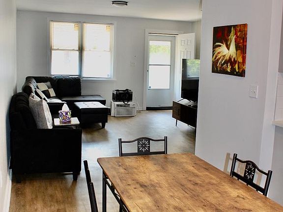 5th image of 4625 Lansing St