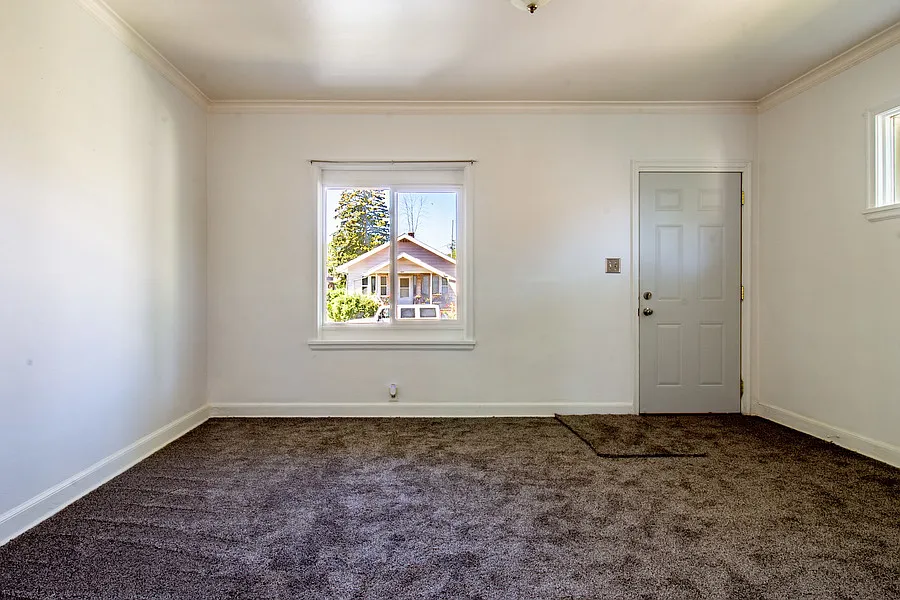 3 bed, 1.5 bath, $1,775 — Photo 2