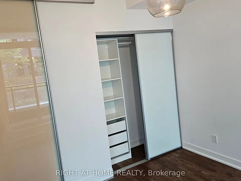 20 Gladstone Ave #216 — Photo 12