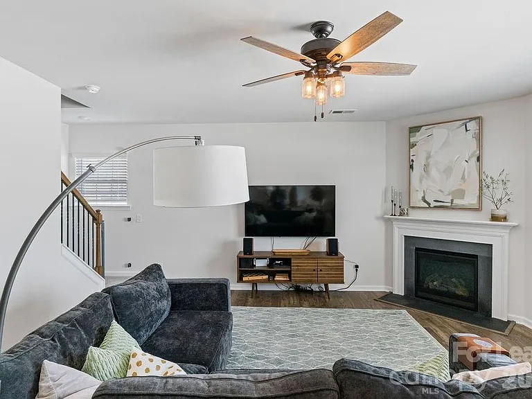 128 Neill Estate Ln — Photo 9