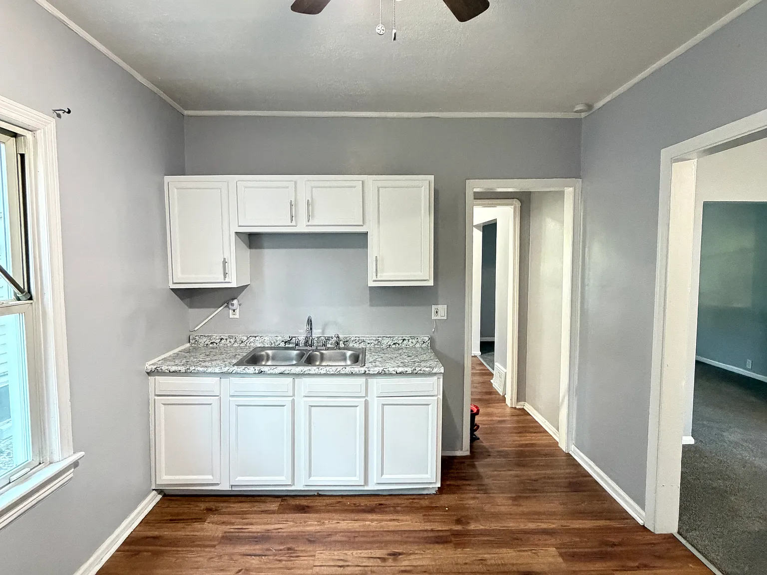 3 bed, 1.5 bath, 1243 sqft, $1,350 — Photo 4