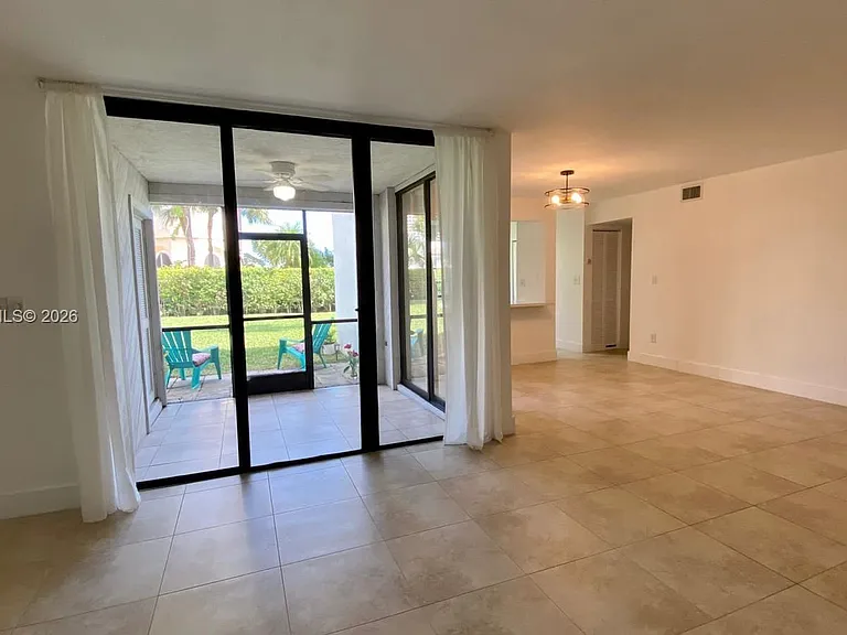 3552 Magellan Cir #126 — Photo 3