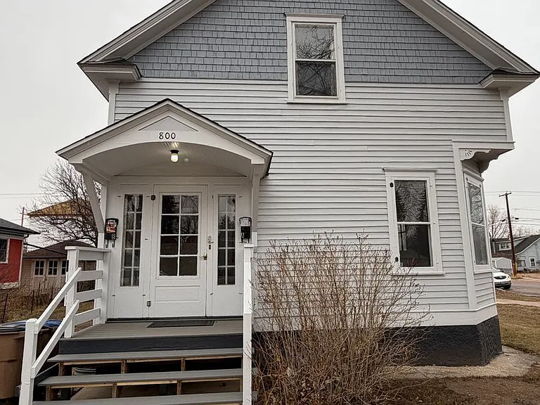 800 S 9th St — Photo 1