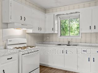 6 Ronnie Ave UNIT B, Garden City, GA 31408
