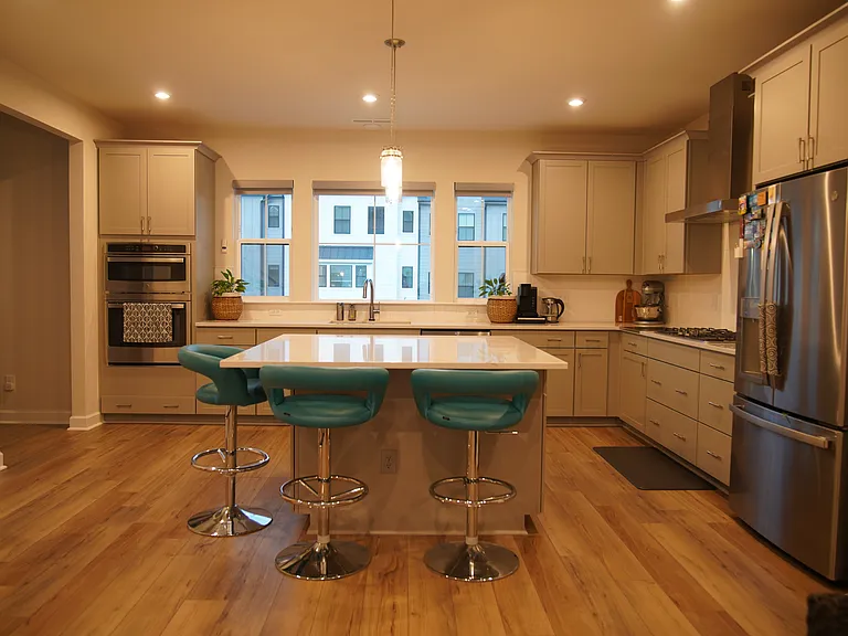 4709 Cypress Tree Ln — Photo 15