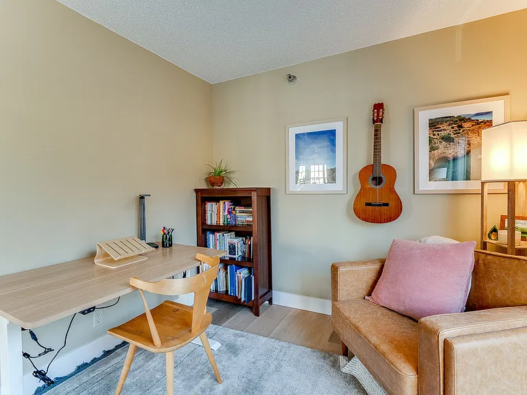 6177 Chasewood Pkwy #104 — Photo 3