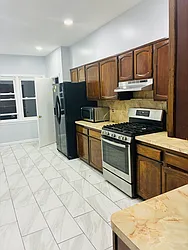 81 West 16th Street, #2