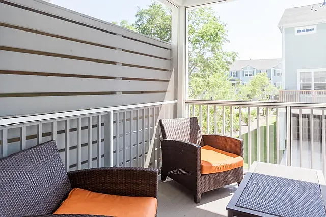2226 Hamlin Sound Cir — Photo 30