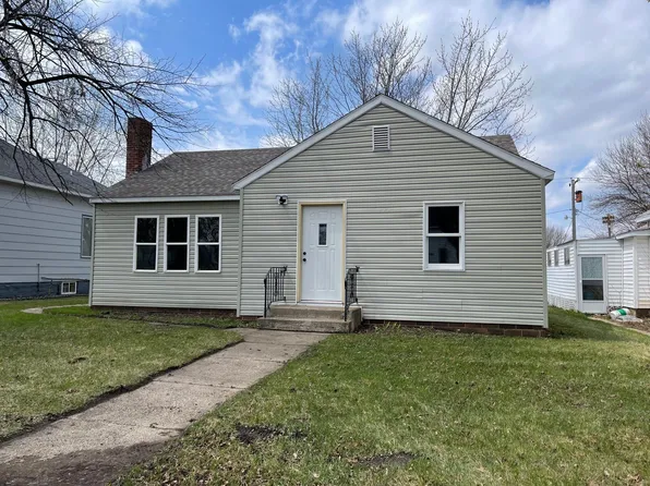 634 Ash Ave, Westbrook, MN 56183