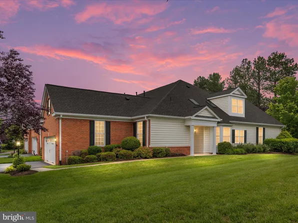 4861 Palmers Ridge Ct, Haymarket, VA 20169