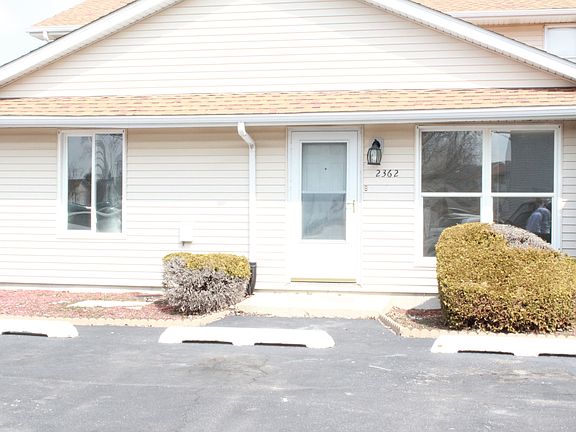 2nd image of 2362 Carnation Dr