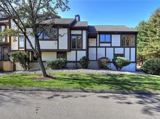 690 Forest Rd #524, West Haven, CT 06516