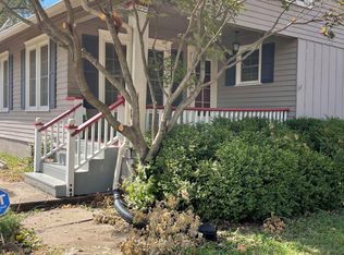 2409 SW 12th St, Topeka, KS 66604