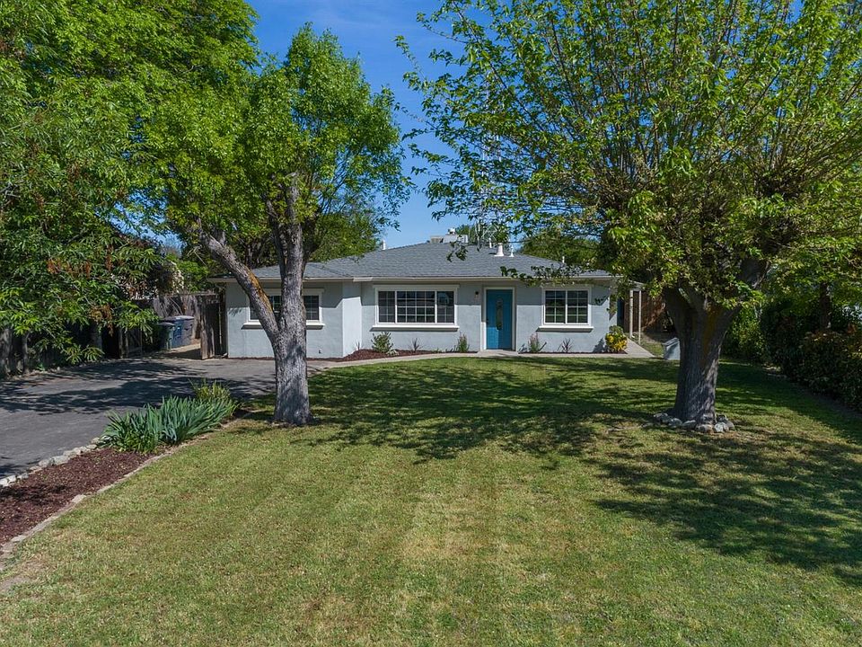 1st image of 215 Mount Oso Ave