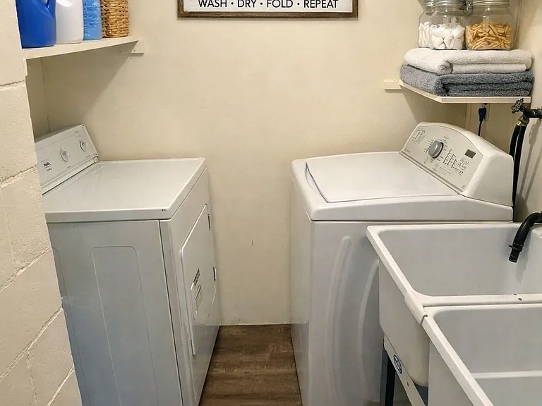 22 Baleberry Cres — Photo 7