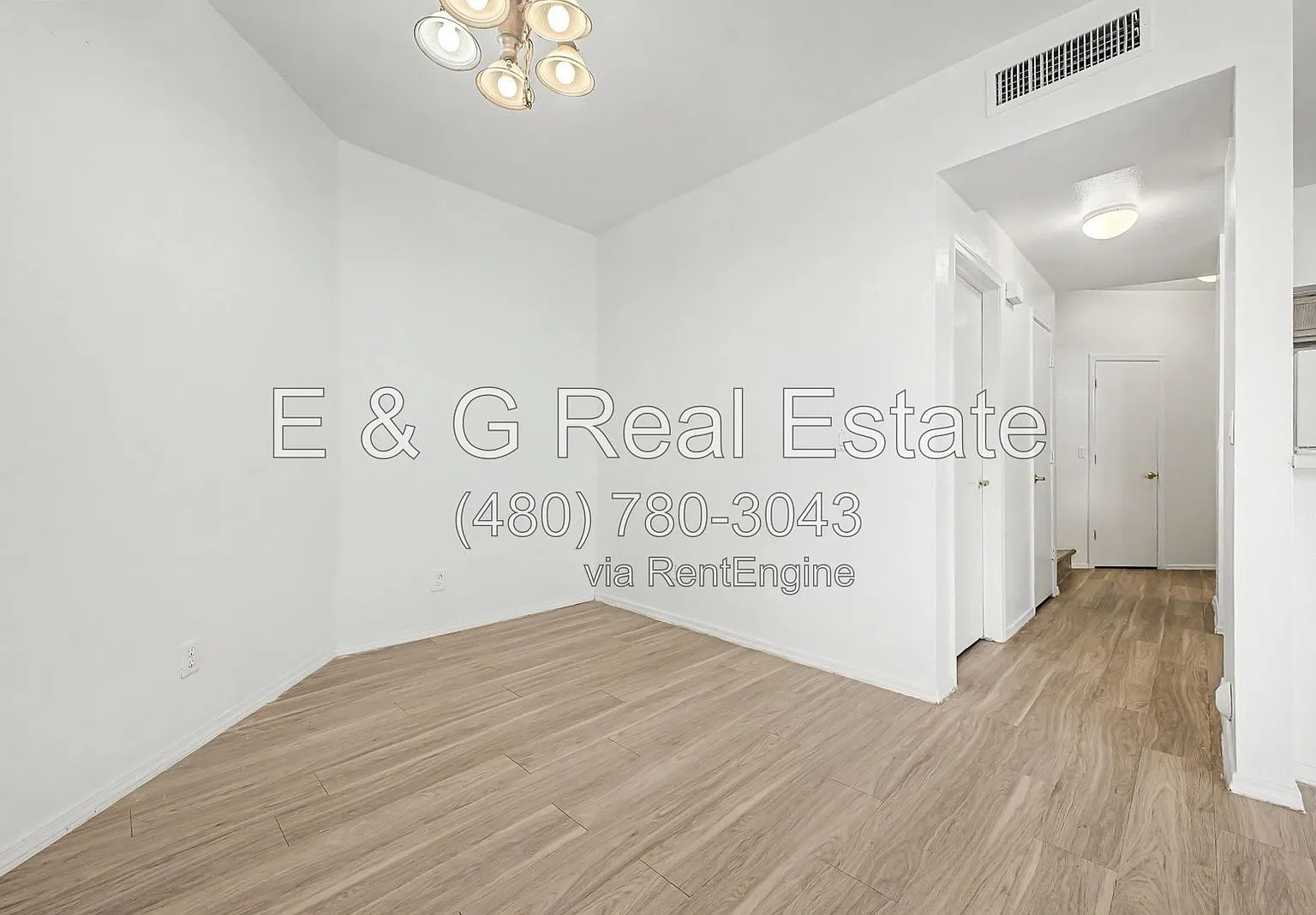 2 bed, 1.0 bath, 1056 sqft, $1,795 — Photo 4