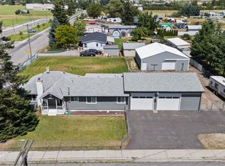 26301 E Rowan Ave, Newman Lake, WA 99025