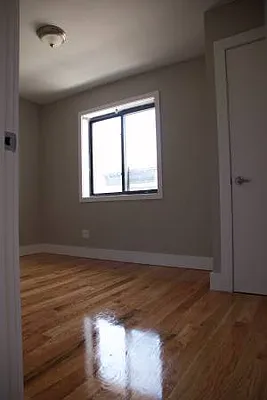 Rented by P Management | media 10