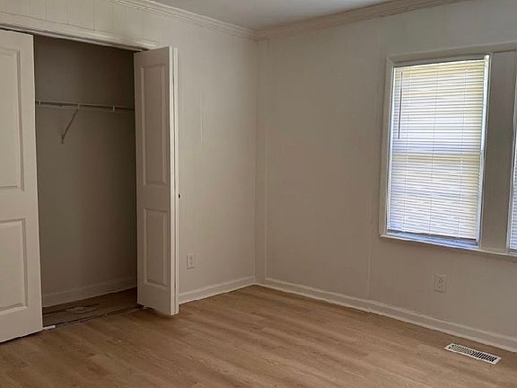 5th image of 621 Odum Rd