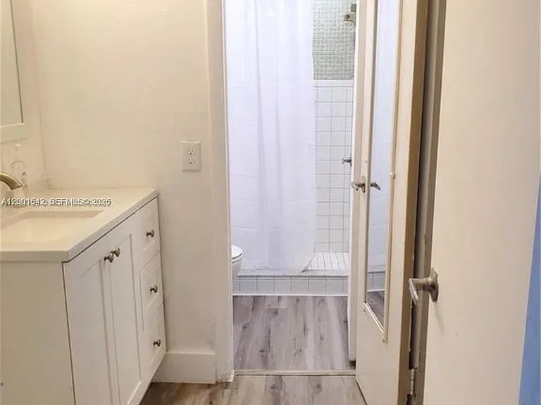 3181 SW 13th St #108 — Photo 8