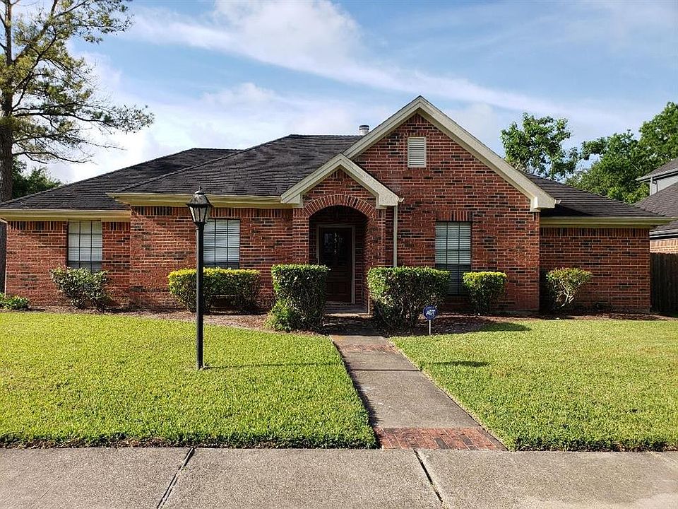 1st image of 3518 Woodbine Pl