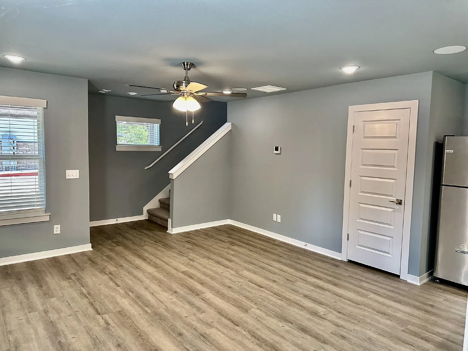 2 bed, 2.5 bath, 1174 sqft, $1,500 — Photo 4