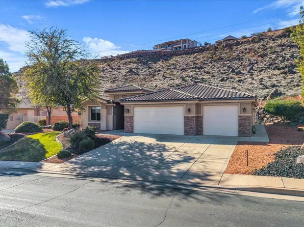 28 S Acantilado Dr, St George, UT 84790