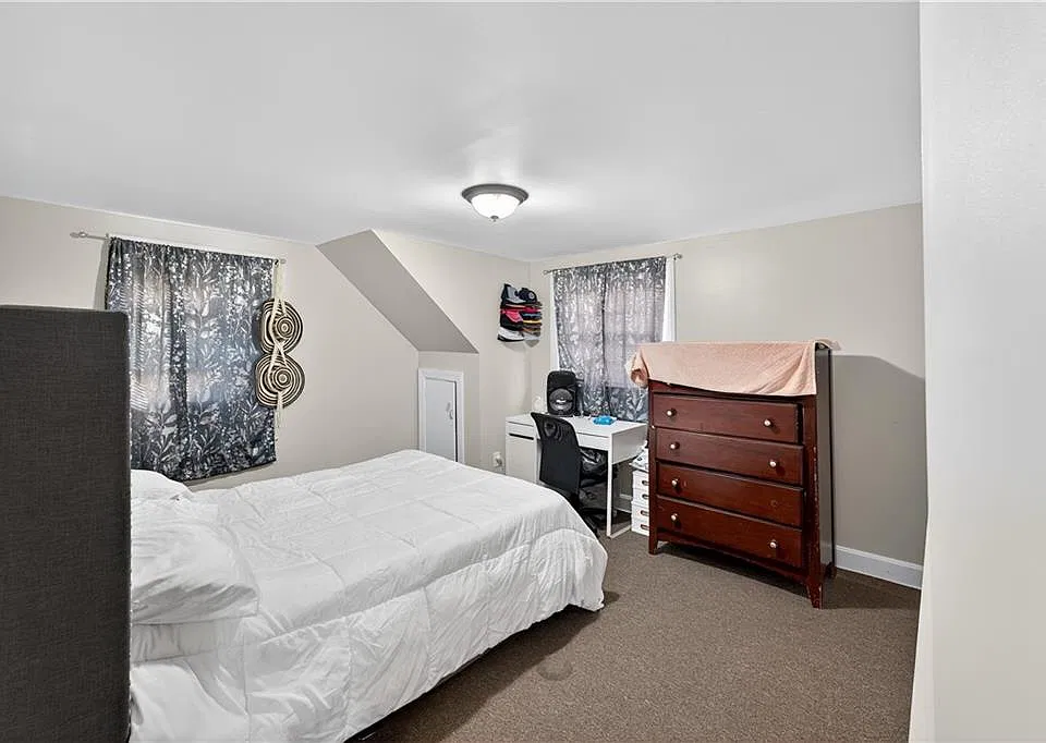 21 Rufus St #2