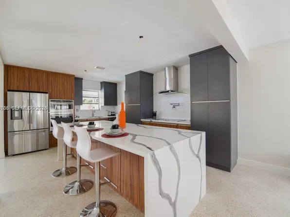12520 NE Miami Pl, North Miami, FL 33161