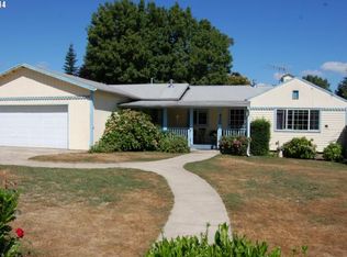 426 N Knights Bridge Rd, Canby, OR 97013