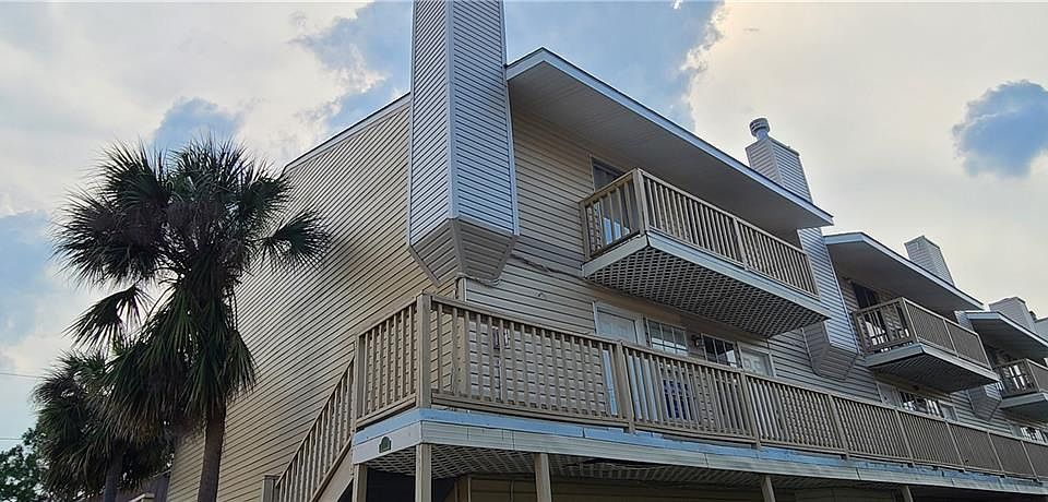 1st image of 901 Joe Yenni Blvd APT A15