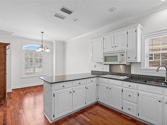 5th image of 6852 Somerby Ln