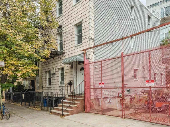 252 Skillman Avenue image 7 of 10