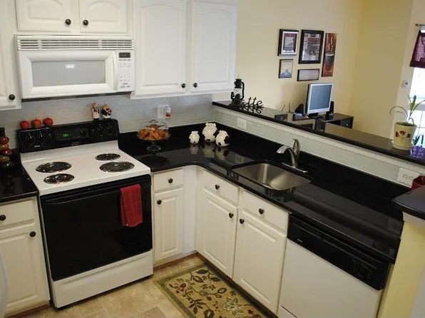 1976 Scotts Crossing Way APT 2, Annapolis, MD 21401