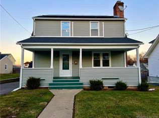1122 Lindley St, Bridgeport, CT 06606