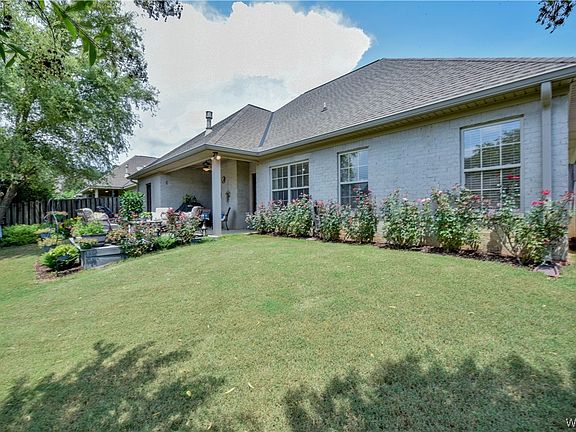 3rd image of 13676 Old Ivey Dr