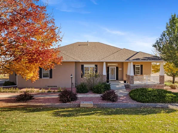 5749 Saint Charles River Dr, Pueblo, CO 81004