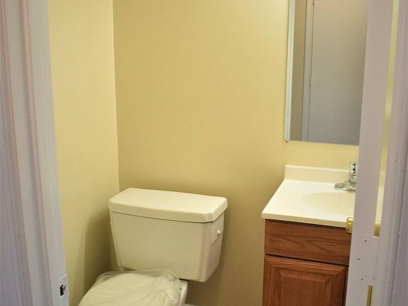 5th image of 10915 Tuckerman Hill Ln