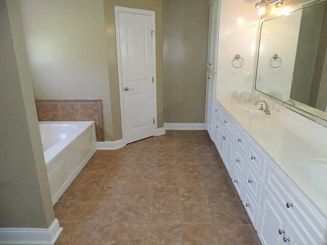 1476 Knob Hill Cir — Photo 35