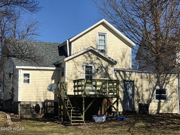 3rd image of 608 E Columbus St