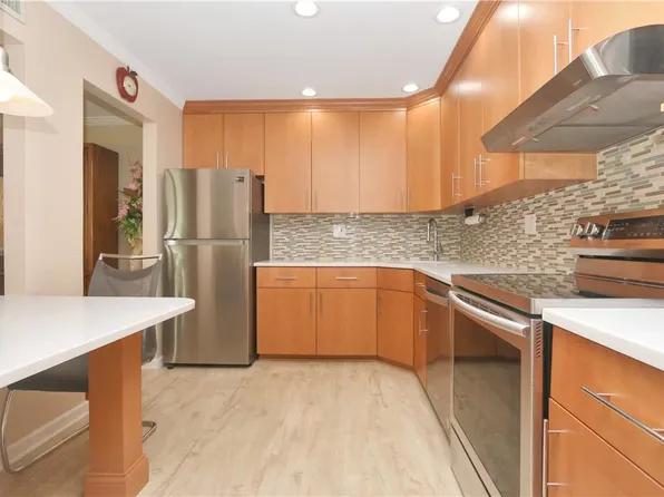 189 Long Hill Drive #C, Yorktown Heights, NY 10598