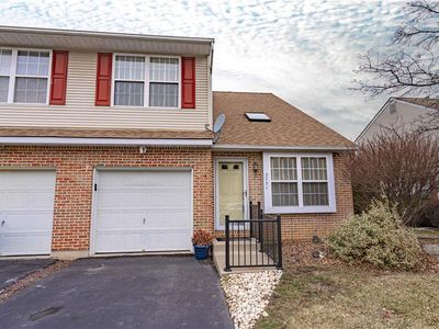 2751 Victoria Ln, Easton, PA, 18045