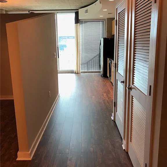 400 W Peachtree St NW #3707 — Photo 30