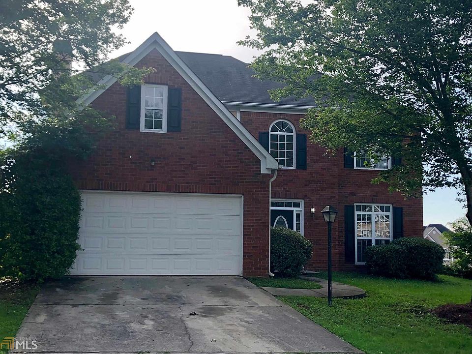 1st image of 2340 Village Centre Dr
