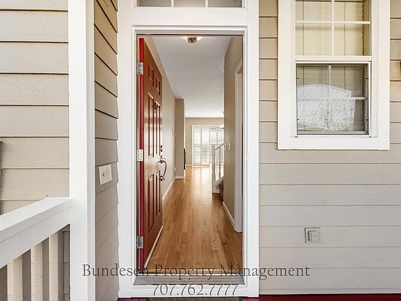 3rd image of 148 McNear Cir