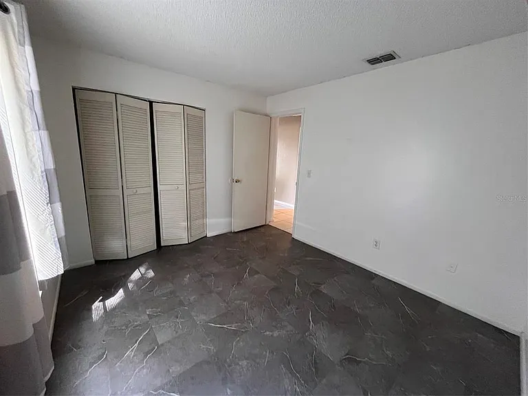 214 Bluefield Ave — Photo 9