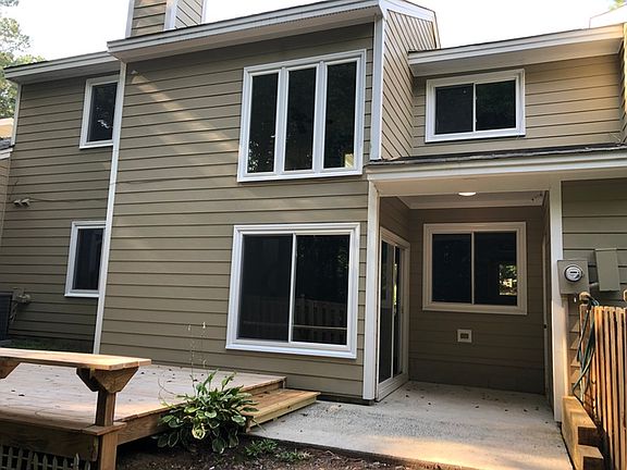 5th image of 4328 Pin Oak Dr
