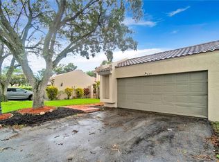 607 Village Lake Dr #607, Fort Lauderdale, FL 33326